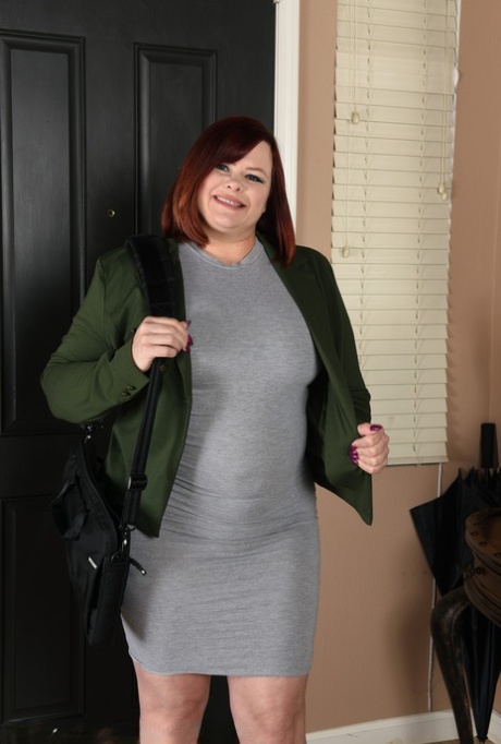 curvy latina missionary art xxx pic