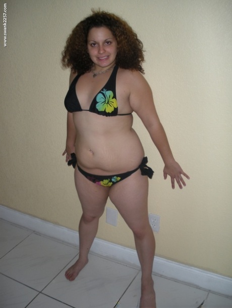 mature thick busty women nice picture