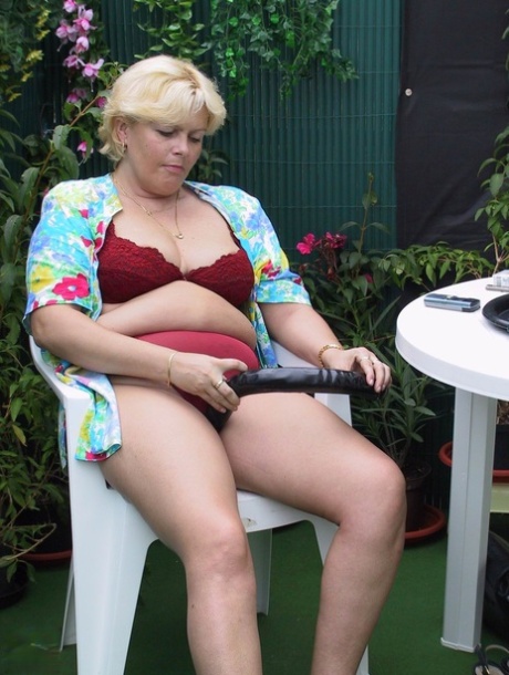 fat girl stockings top images
