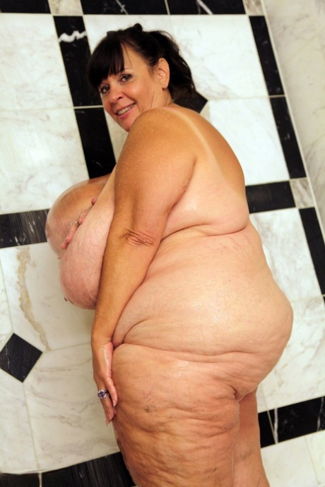 fat bbw stepmom sex picture