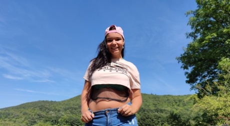 slim thick big boobs best pics