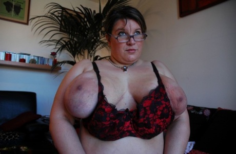 julian austin fat bottom girls beautiful xxx picture