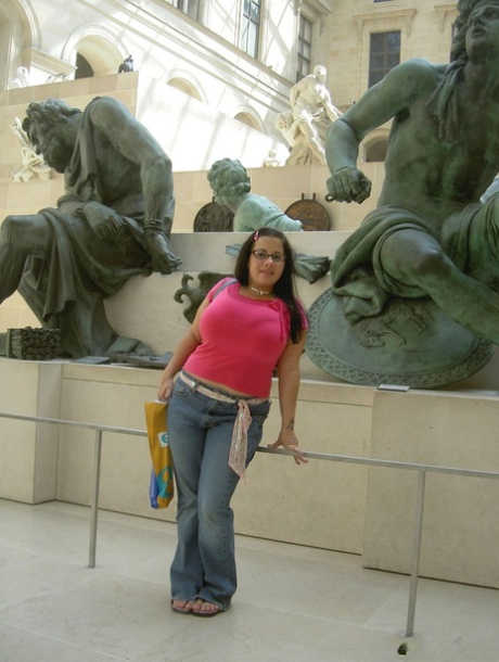 fat coed nudes gallery