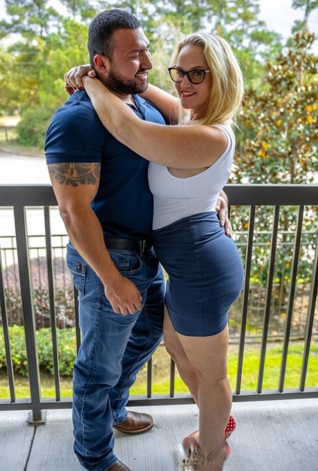thick curvy black bbw hot nude pics