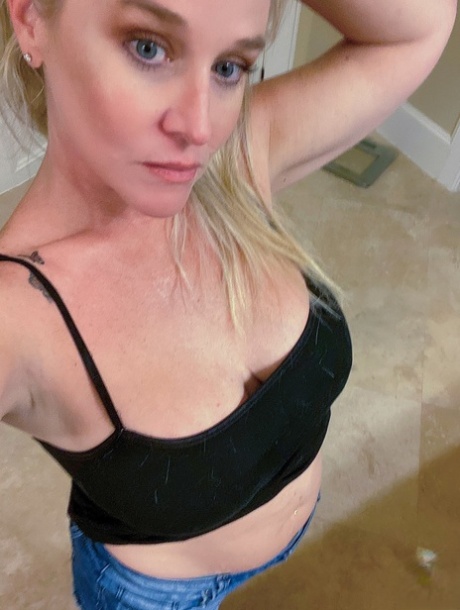 fuck a beauty plump in the hotel best images