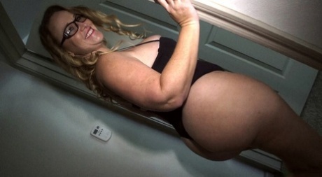 thick stallion sexy nude archive