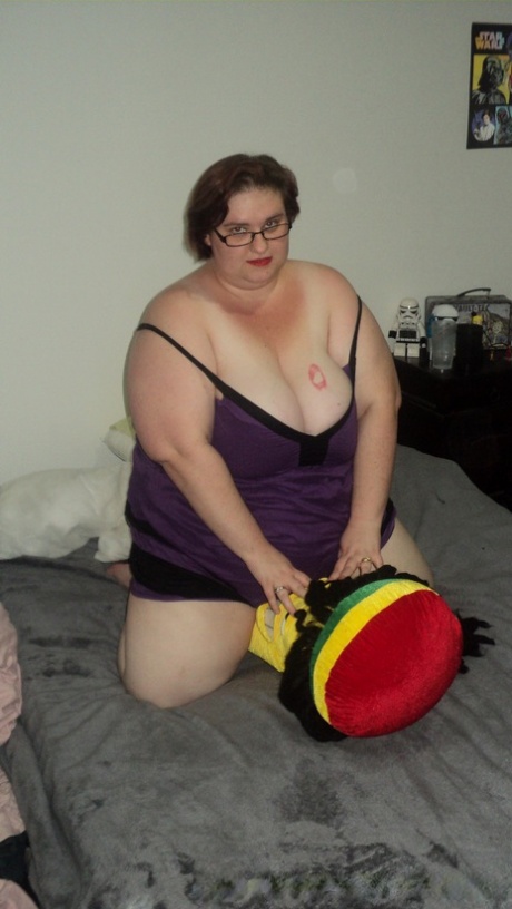 chubby gangbang milf huge tits free sex gallery