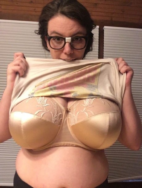 sexy mature fat women perfect images