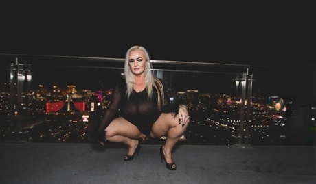 curvy hard fuck hot nude galleries