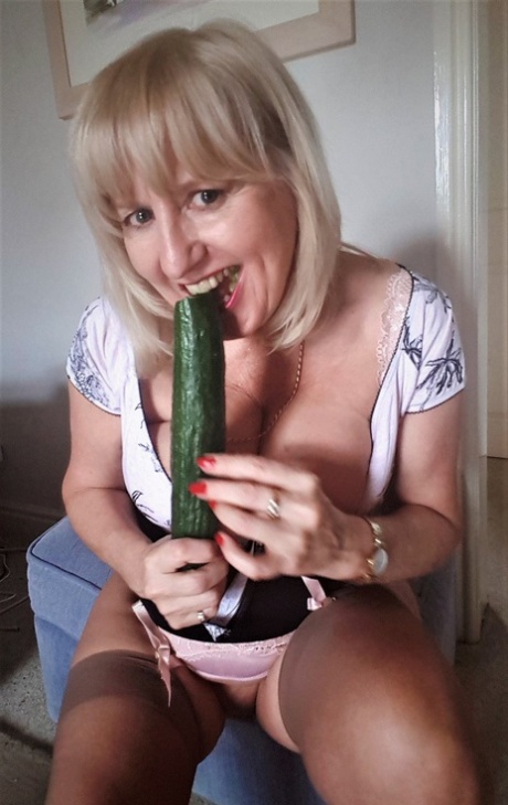 thick whitegirls sexy nude pictures