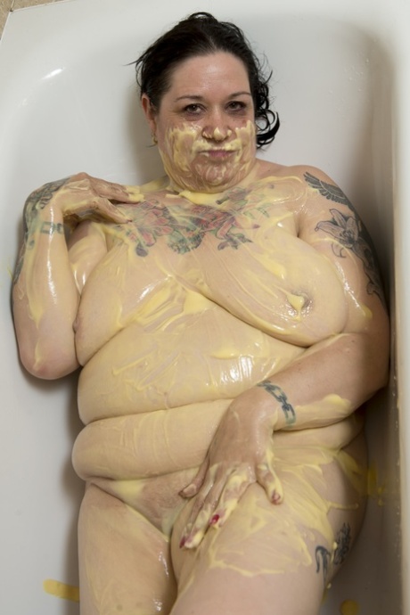 fat grandma sex grandson pornographic images