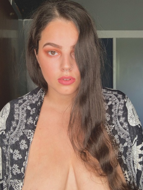 fat bird free xxx image