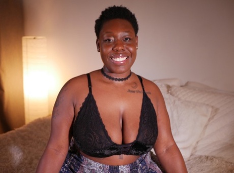 thick stepsister pov free naked img