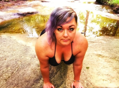 thick strong girl free sex pic