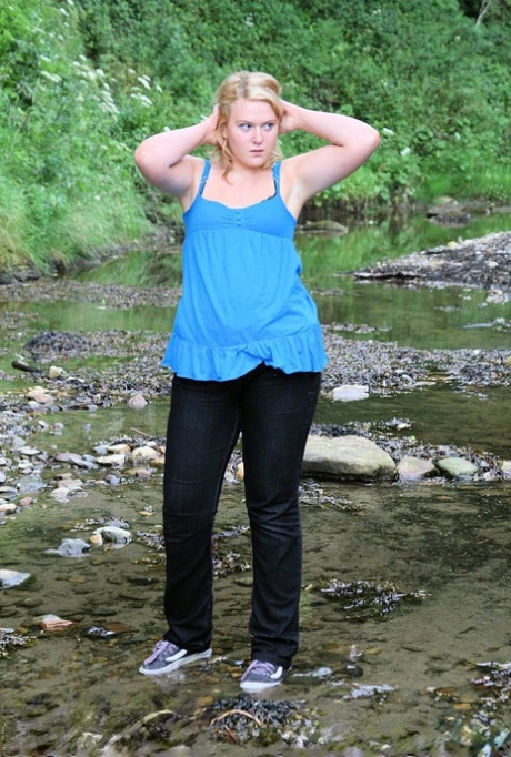 bbw lucrecia art naked galleries