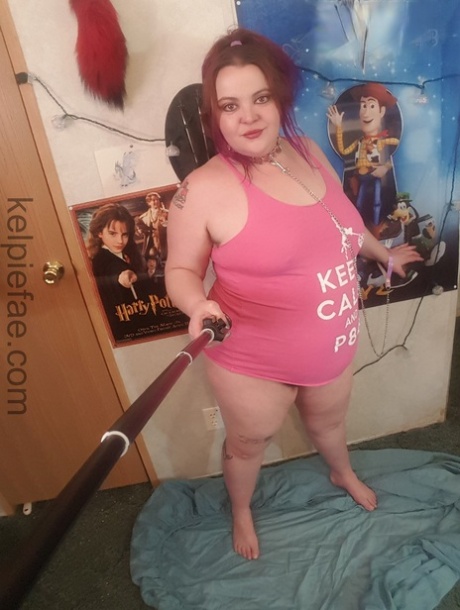 playing with my fat wet pussy for daddy hd pics