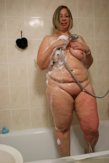 a fat ass nudes photo