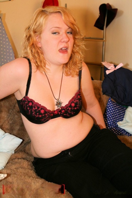 fat kitty thotpocket pornographic pics