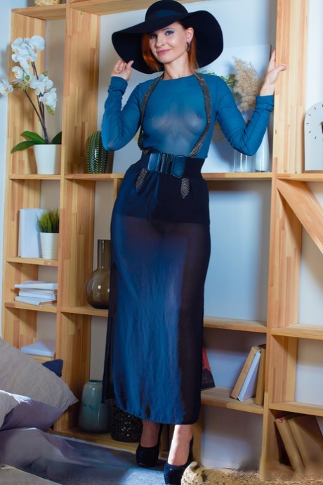 thick lightskin femboy hot nude archive