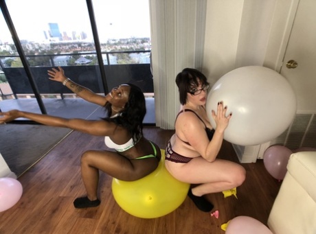 thick ebony 2024 beautiful xxx galleries