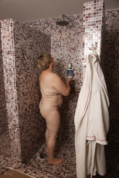 naked big booty model honey sex picture