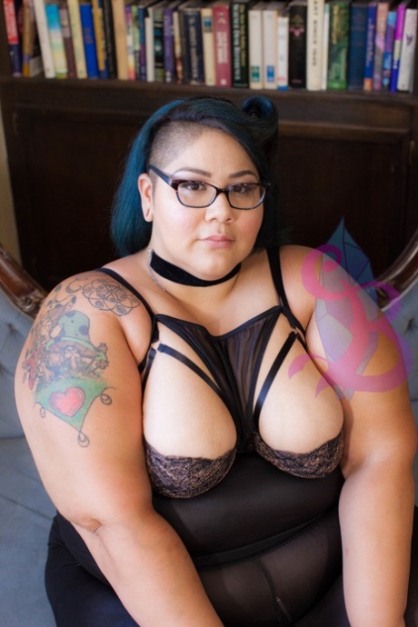 i hate having a chubby face pornographic images