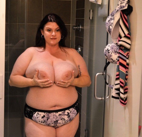 bbw big busty maria moore free photos