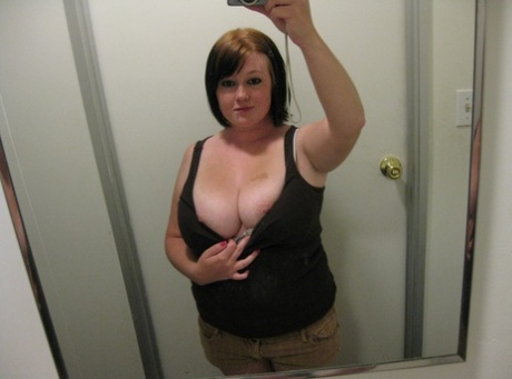 thick busty blonde milf free porn pic