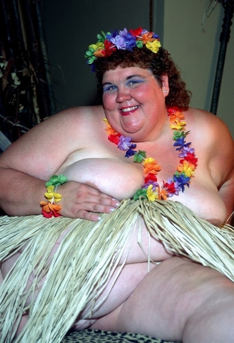 deepthroating ssbbw screwed from behind best picture