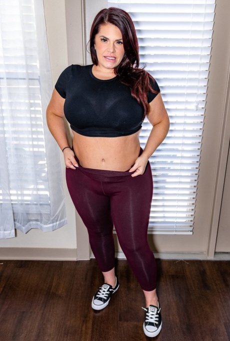 curvy dragon lady sex pictures