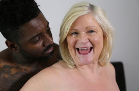 tall curvy gal loves fuck art xxx photo