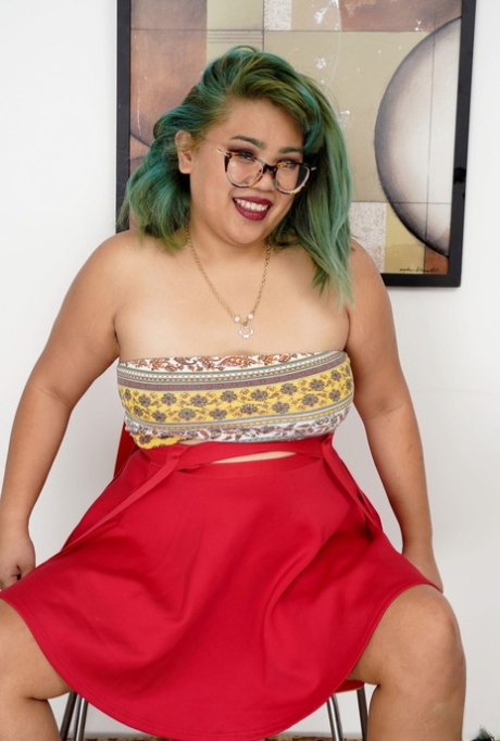plump latina gobbles cock beautiful xxx pictures