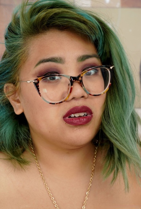 amateur chubby orgasm hd pics