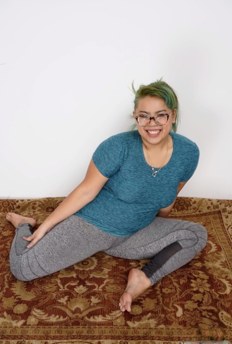 bbw lesbian shit porn pictures