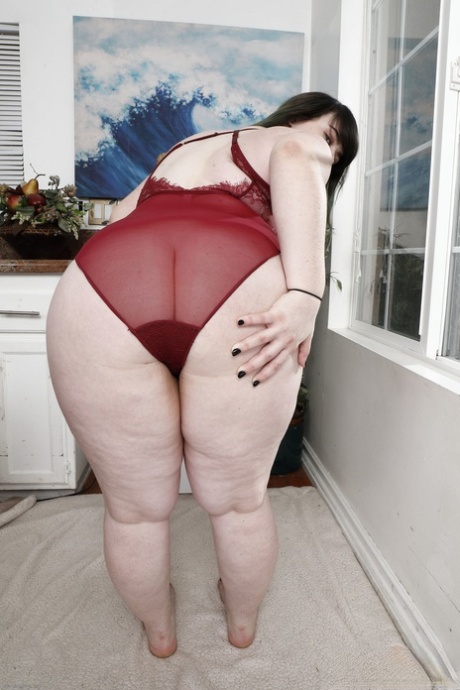 jenny hendrix big booty nude img