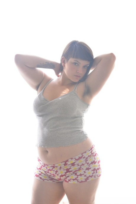 bbw thin lesbian free sex pic