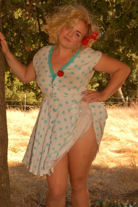 nufr plump chuby teens top images