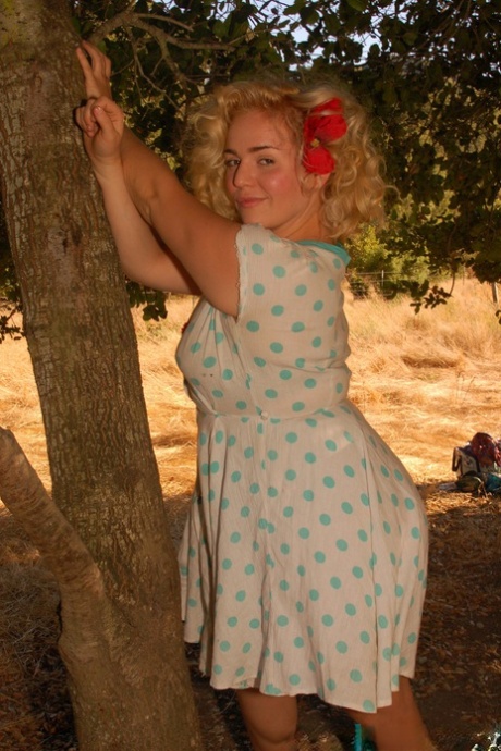 thick gilf bbc hot naked pics
