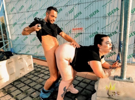 thick arab slut loves getting fucked pornos pic