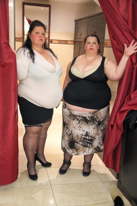 chubby wife on halloween the pussy is just too good free sex img