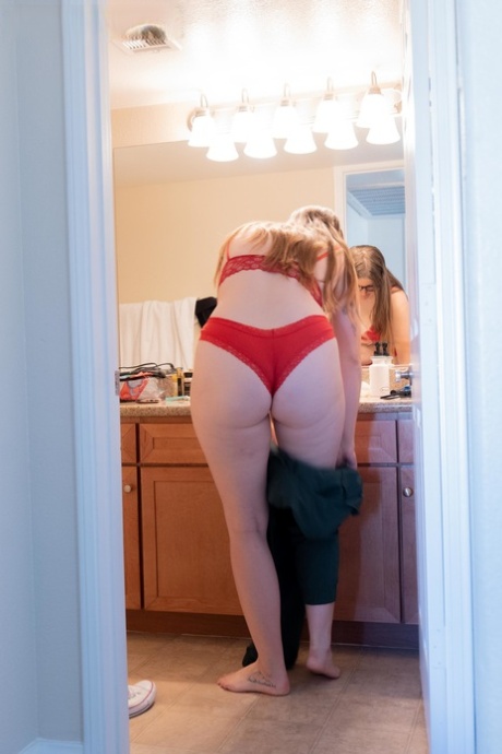 curvy old woman sexy pictures