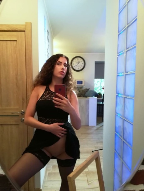 two slutty bbw making her pussy squirt on show xxx archive