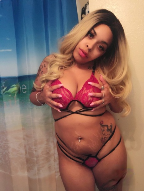 two thick teen step sisters first time lesbian sex for women free nude pic
