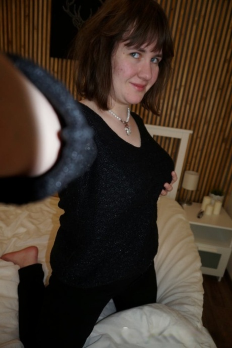 curvy amateurs axtar calizsin free sexy photos