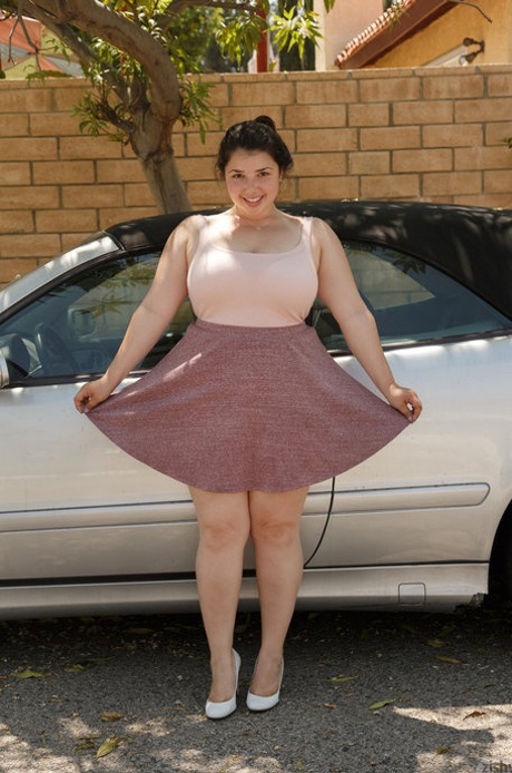 curvy velma porn archive