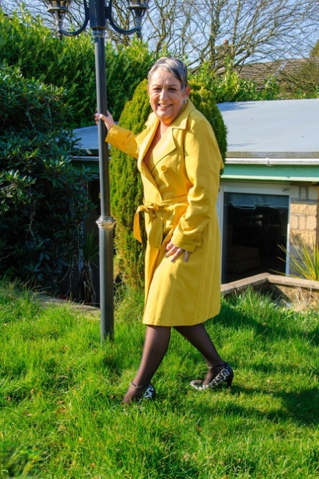 chubby granny free gallery art porn photos