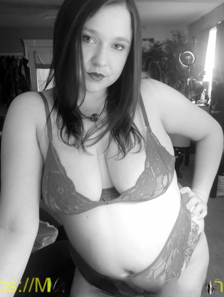 bbw countdown free naked pictures