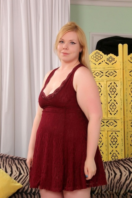 bbw rubber gloves sexy naked photo