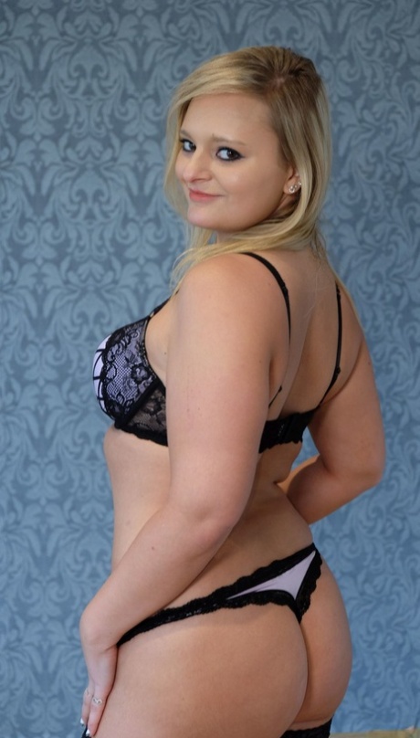 a thick white cock fucking top photos