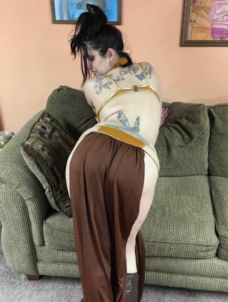 my plump pussy is barely contained in these tiny panties joi naked pictures